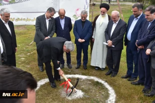 با حضور رئیس دانشگاه ملی مهارت و مسئولین استانی برگزار شد؛

آیین کلنگ‌زنی ساختمان‌های آموزشی و کارگاهی آموزشکده شهید چمران رشت
 6