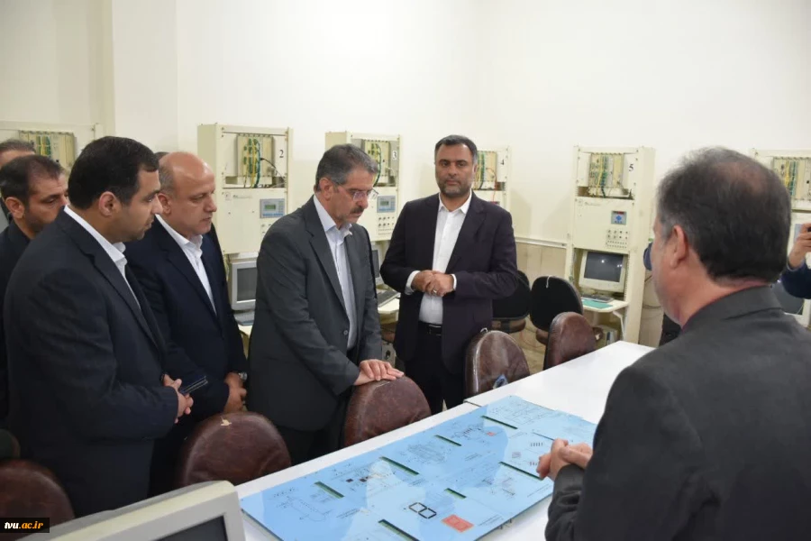 بازدید رئیس دانشگاه ملی مهارت از آموزشکده پسران انزلی 3