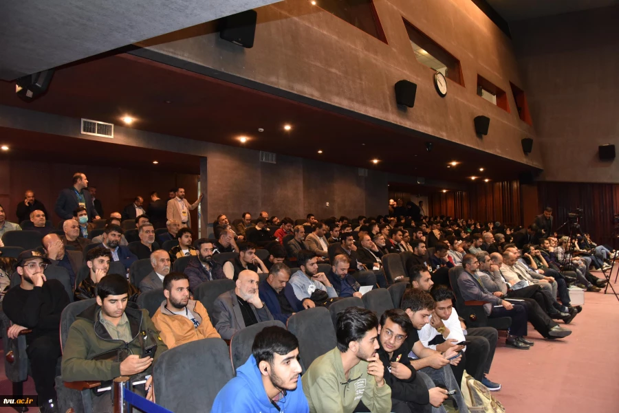 آیین گرامی‌داشت چهاردهمین سالگرد سرلشگر شهید حسن طهرانی مقدم 10