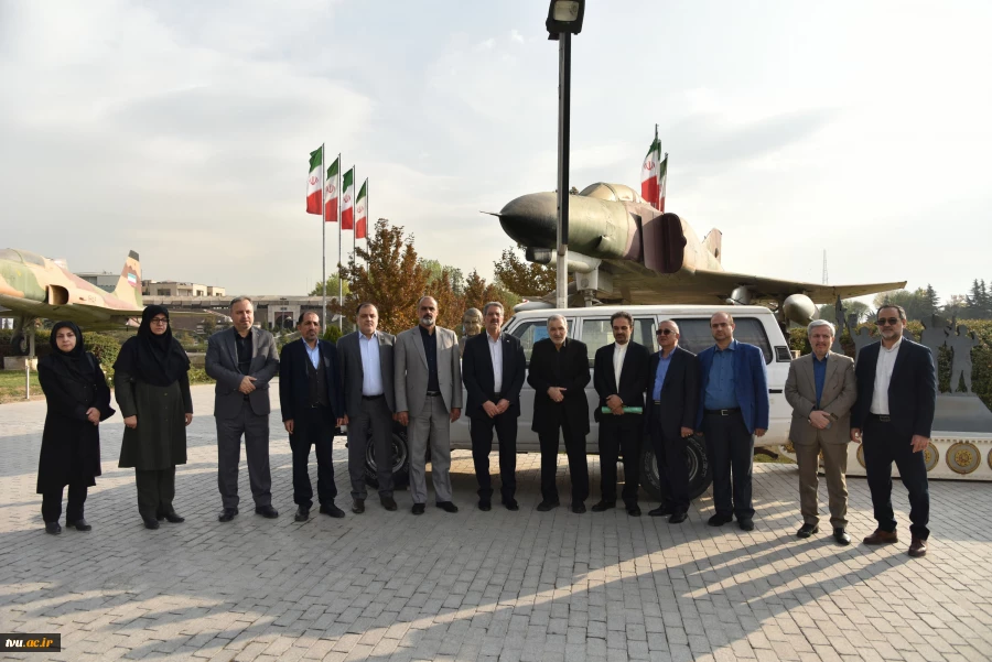 با حضور مقامات کشوری، لشکری، خانواده‌های معظم شهدا و دانشجویان برگزار شد؛

آیین گرامی‌داشت سالگرد شهادت سرلشکر شهید حسن طهرانی مقدم و یادواره ۳۱۱ دانشجوی شهید دانشگاه ملی مهارت 7