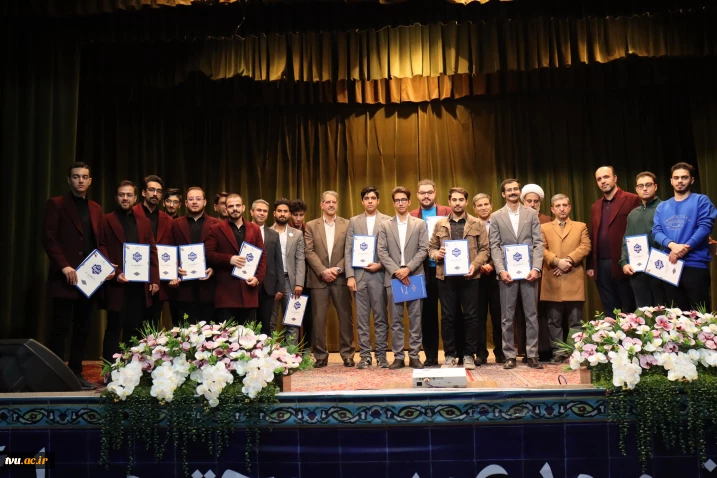 با حضور رئیس دانشگاه ملی مهارت و استاندار اصفهان برگزار شد؛

آیین تجلیل از برگزیدگان مسابقات بین المللی مهارت‌های آینده در فناوری‌های پیشرفته بریکس 2025 و مسابقات ملی مهارت ایران