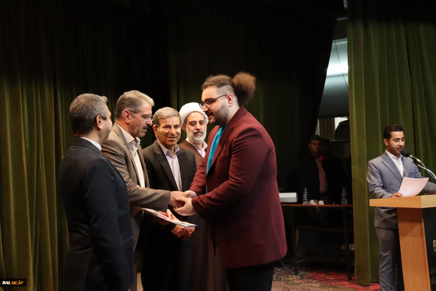 با حضور رئیس دانشگاه ملی مهارت و استاندار اصفهان برگزار شد؛

آیین تجلیل از برگزیدگان مسابقات بین المللی مهارت‌های آینده در فناوری‌های پیشرفته بریکس 2025 و مسابقات ملی مهارت ایران 4