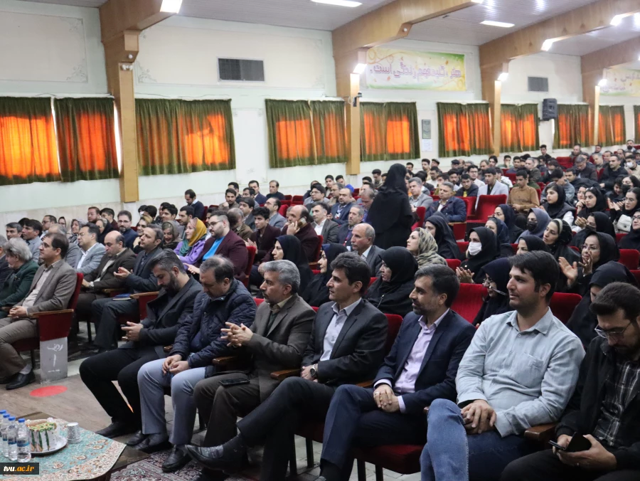 با حضور رئیس دانشگاه ملی مهارت و استاندار اصفهان برگزار شد؛

آیین تجلیل از برگزیدگان مسابقات بین المللی مهارت‌های آینده در فناوری‌های پیشرفته بریکس 2025 و مسابقات ملی مهارت ایران 6