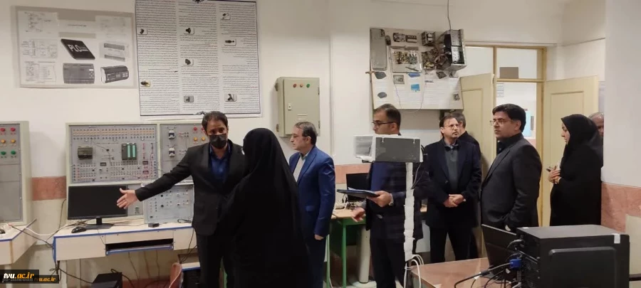 بازدید آقای خالدی مدیرکل دفتر برنامه بودجه، تحول اداری و بهره‌وری از آموزشکده‌های استان سیستان و بلوچستان 3