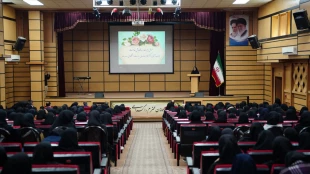 دکتر زمانی در جشن روز دانشجو دانشگاه ملی مهارت واحد استانی یزد:

روز دانشجو نماد بیداری، مسئولیت‌پذیری و مطالبه‌گری قانونمند دانشجویان است 9