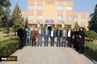 با حضور معاون آموزشی دانشگاه برگزار شد

اقتتاح کلینیک تخصصی گیاه پزشکی و کلنگ زنی ساخت سوله کارگاه ماشین آلات کشاورزی آموزشکده کشاورزی پاکدشت 
 2