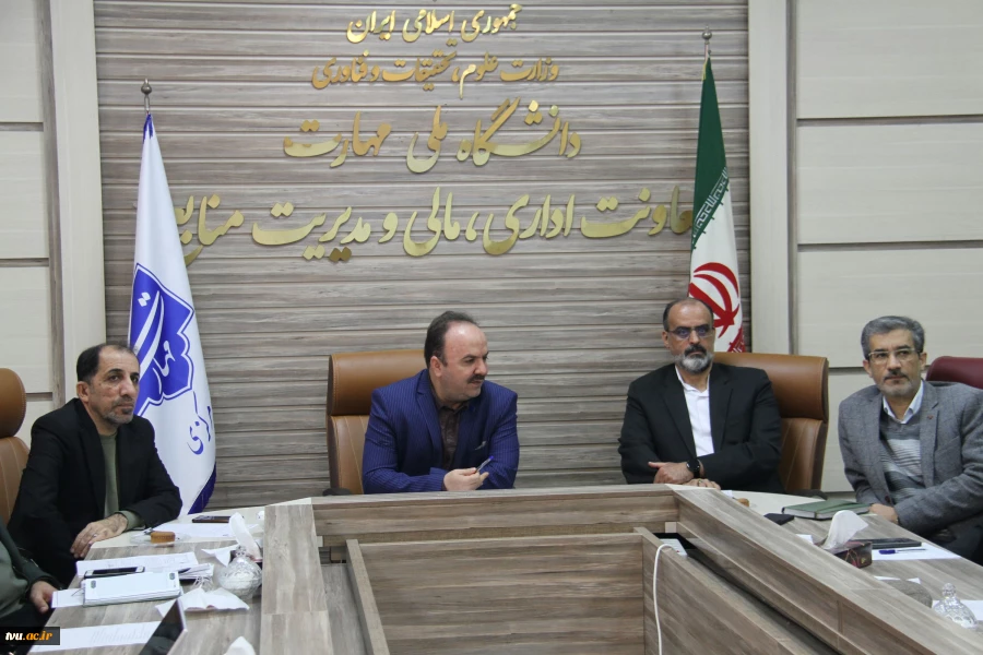 هفتمین جلسه شورای پژوهش‌ و فناوری دانشگاه ملی مهارت برگزار شد 6