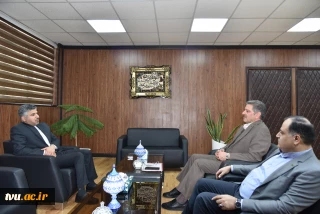 دیدار و گفت‌وگوی دکتر زمانی، رئیس دانشگاه ملی مهارت و دکتر فخر موسوی، مدیرکل حوزه ریاست، روابط عمومی و هماهنگی امور مجلس و استان‌ها با آقای دکتر عباس قدرتی زوارم نماینده مردم شریف شهرستان شیروان و سخنگوی کمیسیون برنامه و بودجه و محاسبات مجلس شورای اسلامی