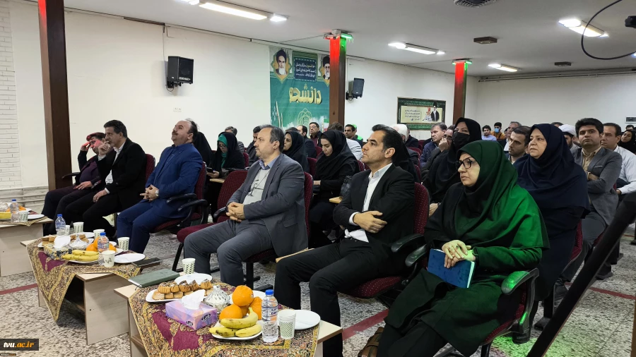 به مناسبت هفته پژوهش و فناوری:

کارگاه «اخلاق در پژوهش» با ارایه و سخنرانی رییس مرکز هیأت های امنا و ممیزه وزارت علوم، تحقیقات برگزار شد 3