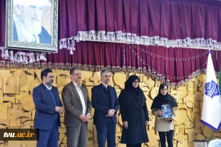 با حضور رئیس دانشگاه ملی مهارت و معاون پژوهش و فناوری، نوآوری و اقتصاد دانش بنیان شورای عالی انقلاب فرهنگی:

مراسم گرامیداشت روز دانشجو و هفته پژوهش برگزار شد. 2