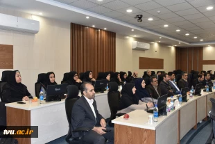 با حضور رئیس دانشگاه و جمعی از اساتید و نخبگان دانشگاهی

نشست هم‌اندیشی نقش دانشگاه در تحقق ایران قوی برگزار شد 5