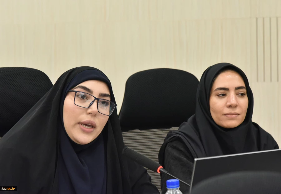 با حضور رئیس دانشگاه و جمعی از اساتید و نخبگان دانشگاهی

نشست هم‌اندیشی نقش دانشگاه در تحقق ایران قوی برگزار شد 15