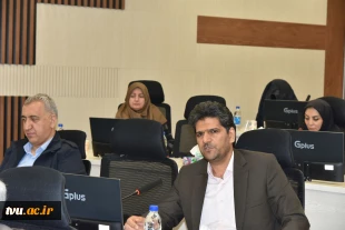 با حضور رئیس دانشگاه و جمعی از اساتید و نخبگان دانشگاهی

نشست هم‌اندیشی نقش دانشگاه در تحقق ایران قوی برگزار شد 17