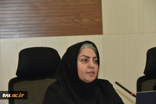 با حضور رئیس دانشگاه و جمعی از اساتید و نخبگان دانشگاهی

نشست هم‌اندیشی نقش دانشگاه در تحقق ایران قوی برگزار شد 22