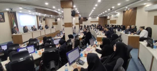 با حضور رئیس دانشگاه و جمعی از اساتید و نخبگان دانشگاهی

نشست هم‌اندیشی نقش دانشگاه در تحقق ایران قوی برگزار شد 28