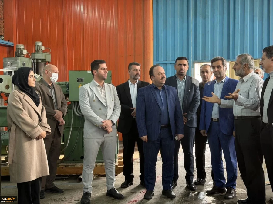 با حضور معاون پژوهش و فناوری دانشگاه ملی مهارت

آئین گرامیداشت هفته پژوهش و تجلیل از برگزیدگان علمی دانشگاه ملی مهارت واحد استان مازندران برگزار شد 2