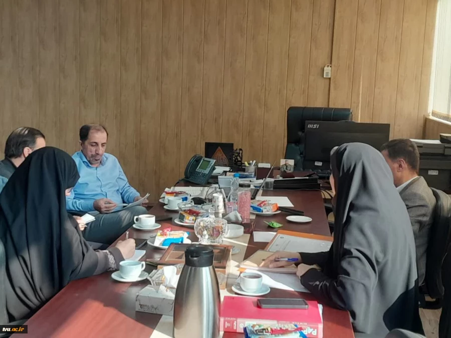 جلسه بررسی عملکرد دانشکده ها و آموزشکده های برتر دانشگاه ملی مهارت
 2