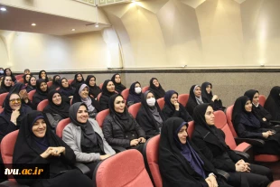 با حضور رئیس و هیئت ریسه دانشگاه ملی مهارت:

جشن میلاد حضرت فاطمه(س) و گرامیداشت مقام والای زن و روز مادر برگزار شد. 10