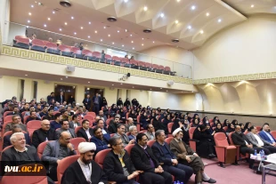 با حضور رئیس و هیئت ریسه دانشگاه ملی مهارت:

جشن میلاد حضرت فاطمه(س) و گرامیداشت مقام والای زن و روز مادر برگزار شد. 3