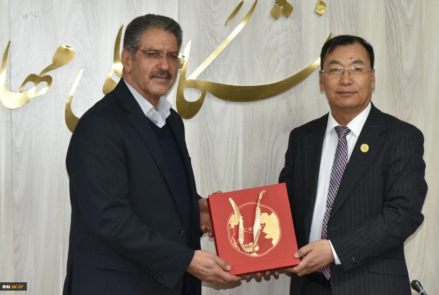 میزبانی از رئیس کارگروه توسعه مهارت فناوری‌های کاربردی و نوآوری بریکس در دانشگاه ملی مهارت 9