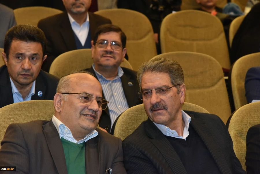 تجلیل از دکتر عباسعلی زمانی، پژوهشگر مهارتی برگزیده کشور از دانشگاه ملی مهارت با حضور وزیر علوم، تحقیقات و فناوری  12