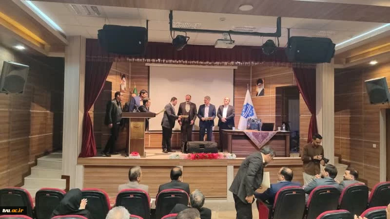 نشست معاونین اداری مالی و عاملین مالی کل کشور 18