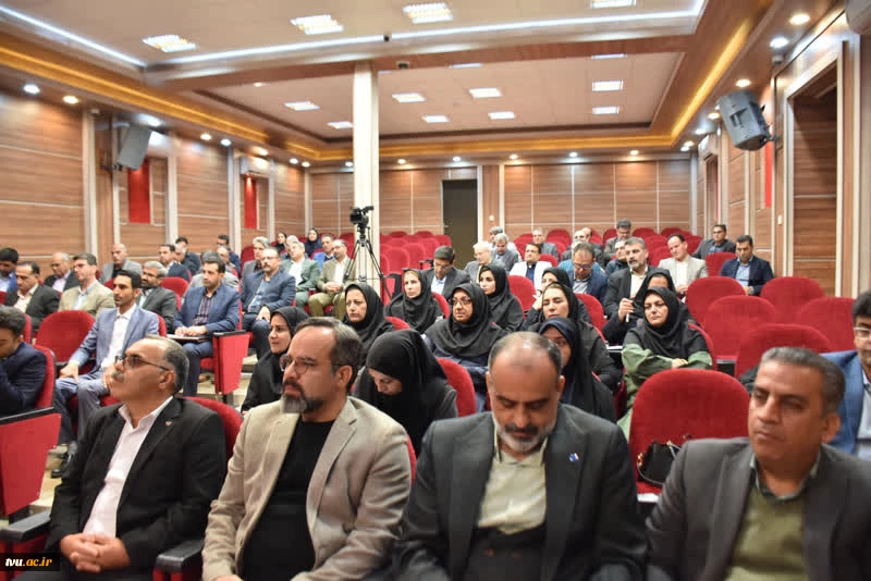 نشست معاونین اداری مالی و عاملین مالی کل کشور 32