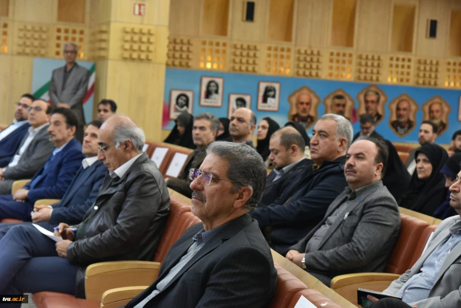 امضای تفاهم‌نامه همکاری بین دانشگاه ملی مهارت و شرکت ملی صنایع پتروشیمی 8