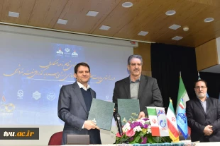 امضای تفاهم‌نامه همکاری بین دانشگاه ملی مهارت و شرکت ملی صنایع پتروشیمی 15