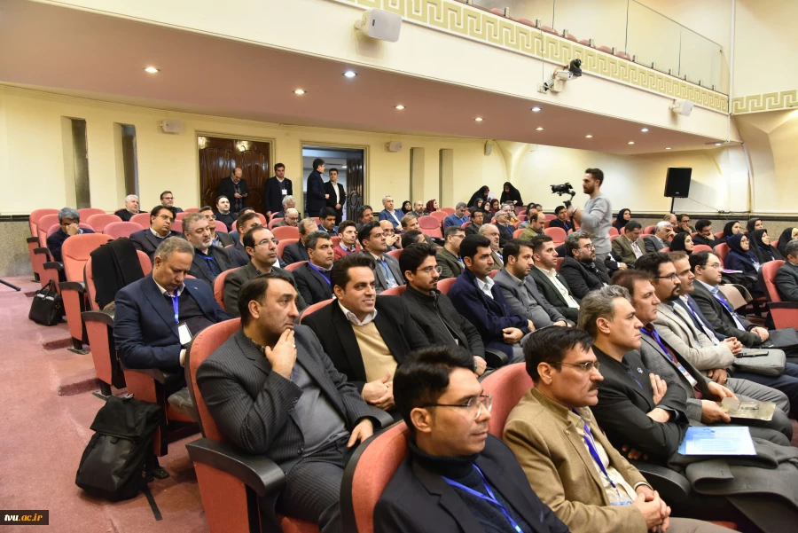 سرپرست معاونت پژوهشی وزارت علوم، تحیقیقات و فناوری:

دانشگاه ملی مهارت، افتخار وزارت عتف است./ موفقیت این دانشگاه یعنی موفقیت جوانان ایران/ نیروی مهارتی با دانش کافی نیاز بازار است و تربیت این نیرو، کار دانشگاه ملی مهارت است. 5