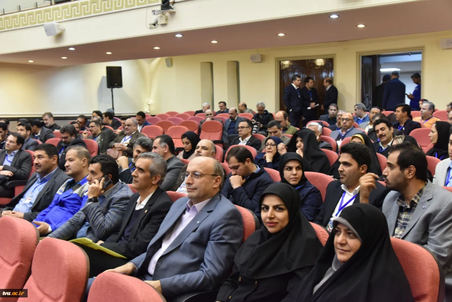 رئیس دانشگاه ملی مهارت در همایش گرامی‌داشت هفته ملی پژوهش و فناوری:

این دانشگاه، دانشجویی برای ماندن در ایران تربیت می‌کند/  پژوهش های ما باید متناسب با بازار کار و صنعت باشد/ پژوهش باید به کمک آموزش بیاید تا این دانشگاه موفق باشد. 2