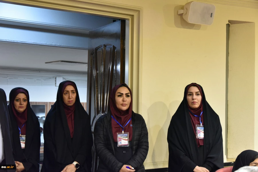 رئیس دانشگاه ملی مهارت در همایش گرامی‌داشت هفته ملی پژوهش و فناوری:

این دانشگاه، دانشجویی برای ماندن در ایران تربیت می‌کند/  پژوهش های ما باید متناسب با بازار کار و صنعت باشد/ پژوهش باید به کمک آموزش بیاید تا این دانشگاه موفق باشد. 5