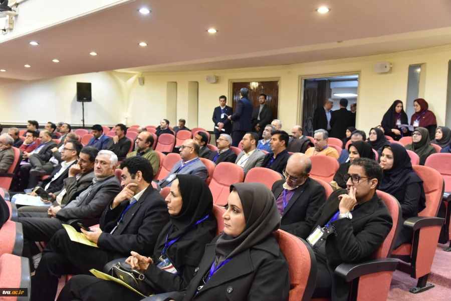 رئیس دانشگاه ملی مهارت در همایش گرامی‌داشت هفته ملی پژوهش و فناوری:

این دانشگاه، دانشجویی برای ماندن در ایران تربیت می‌کند/  پژوهش های ما باید متناسب با بازار کار و صنعت باشد/ پژوهش باید به کمک آموزش بیاید تا این دانشگاه موفق باشد. 8