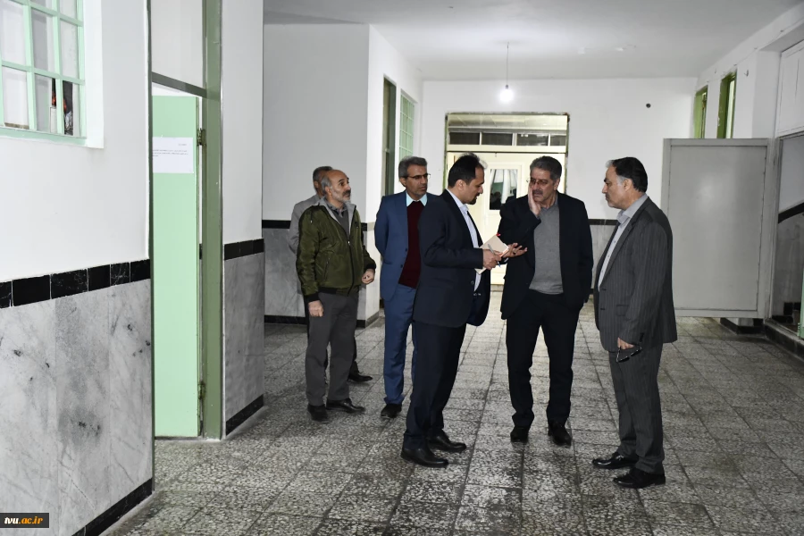 رئیس دانشگاه ملی مهارت در بازدید از دانشکده پسران شهید یزدان‌پناه سنندج:
 
ارتقای زیرساخت‌های کارگاهی، اولویت راهبردی دانشگاه در مسیر اشتغال‌زایی است 3