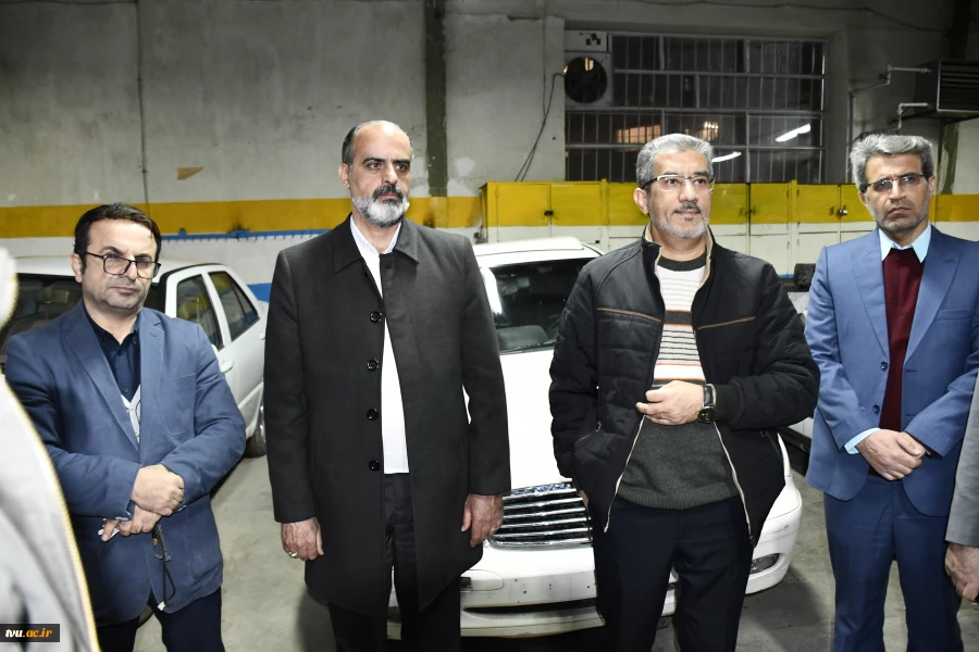 در بازدید رئیس دانشگاه ملی مهارت از مرکز رشد واحدهای فناور کردستان مطرح شد:

تجاری‌سازی ایده‌های مهارت‌محور، پیشران اشتغال‌زایی پایدار است. 5