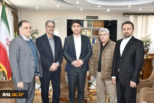 رئیس دانشگاه ملی مهارت در دیدار با استاندار کردستان:

تزریق اعتبار ۵۷ میلیارد تومانی به دانشگاه ملی مهارت کردستان / گام بلند بزرگترین دانشگاه دولتی کشور برای حل چالش خوابگاه دختران سنندج  2