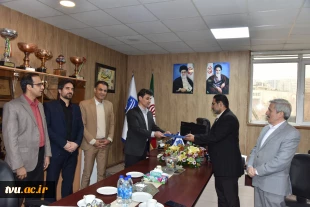 نخستین جلسه هماهنگی برگزاری هفتمین جشنواره «رویش» دانشگاه ملی مهارت برگزار شد 5