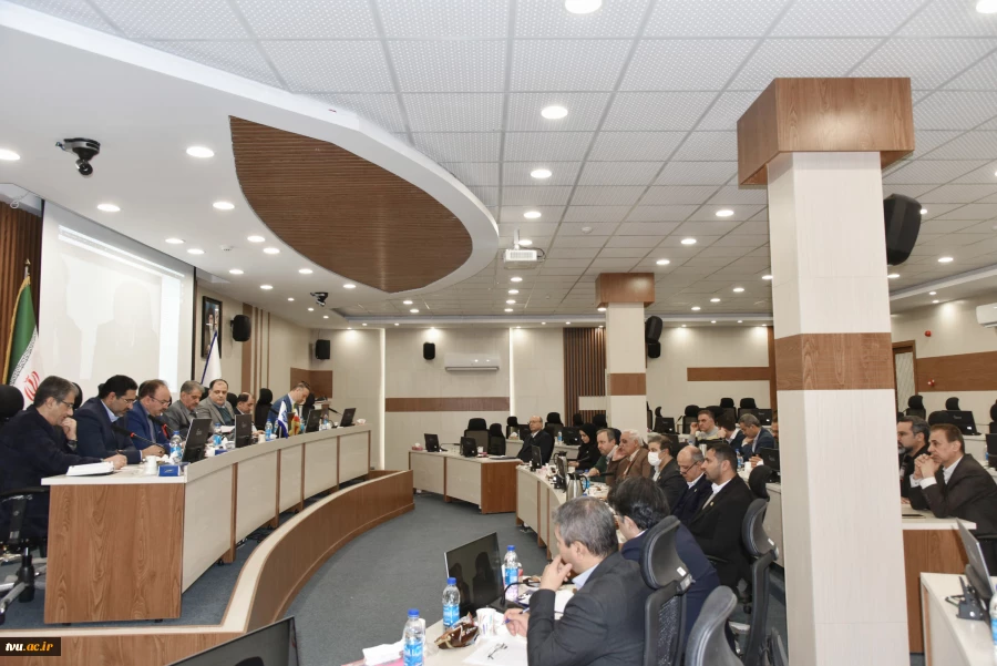 شورای دانشگاه 8