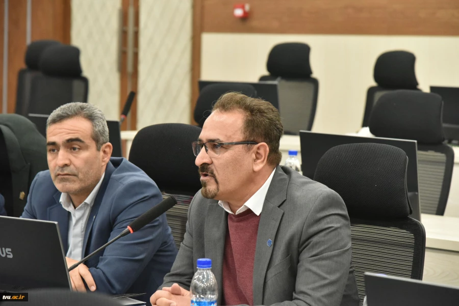 شورای دانشگاه 33