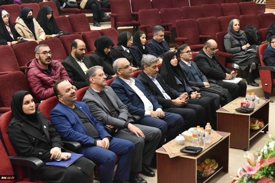 با هدف راه اندازی قطب طراحی پوشاک کشور:

امضاء تفاهم نامه همکاری میان دانشگاه ملی مهارت و معاونت کارآفرینی و اشتغال وزارت تعاون، کار و رفاه اجتماعی 2