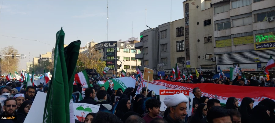 حضور هیئت رئیسه و کارکنان سازمان مرکزی دانشگاه ملی مهارت در راهپیمایی 22 دی‌ماه 7