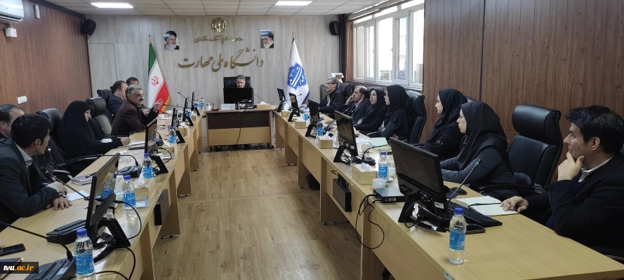 برگزاری شانزدهمین جلسه شورای برنامه ریزی آموزشی و درسی با حضور دکتر زمانی