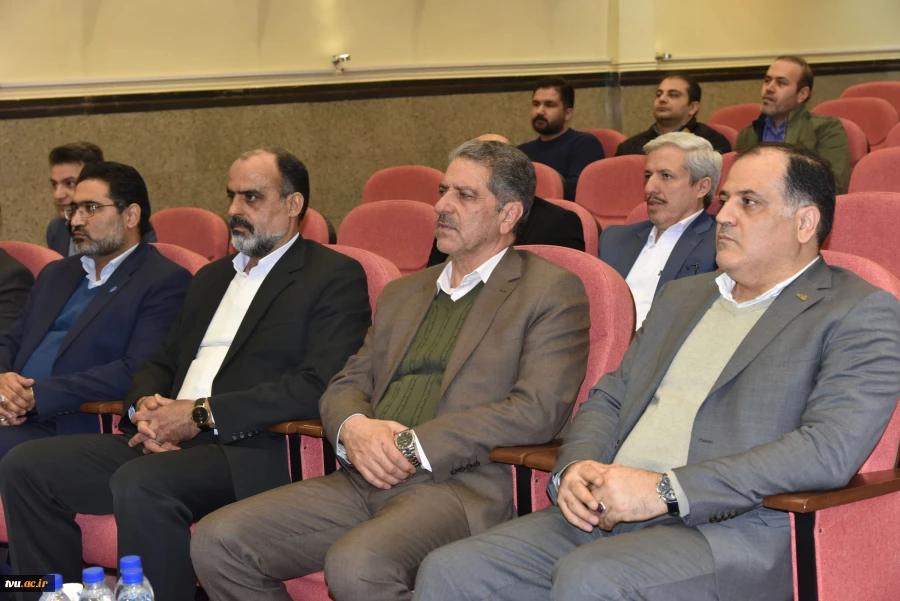 در آستانه میلاد خجسته امام زمان(عج)و گرامی‌داشت چهل و هفتمین سالگرد پیروزی انقلاب اسلامی جشن اعیاد در دانشگاه ملی مهارت برگزار شد 2