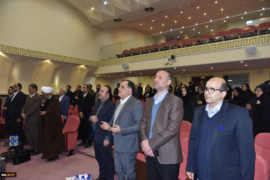 در آستانه میلاد خجسته امام زمان(عج)و گرامی‌داشت چهل و هفتمین سالگرد پیروزی انقلاب اسلامی جشن اعیاد در دانشگاه ملی مهارت برگزار شد 6