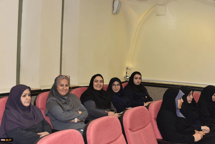 در آستانه میلاد خجسته امام زمان(عج)و گرامی‌داشت چهل و هفتمین سالگرد پیروزی انقلاب اسلامی جشن اعیاد در دانشگاه ملی مهارت برگزار شد 14