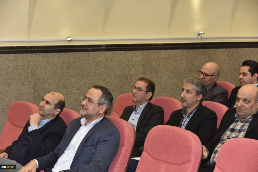 در آستانه میلاد خجسته امام زمان(عج)و گرامی‌داشت چهل و هفتمین سالگرد پیروزی انقلاب اسلامی جشن اعیاد در دانشگاه ملی مهارت برگزار شد 35