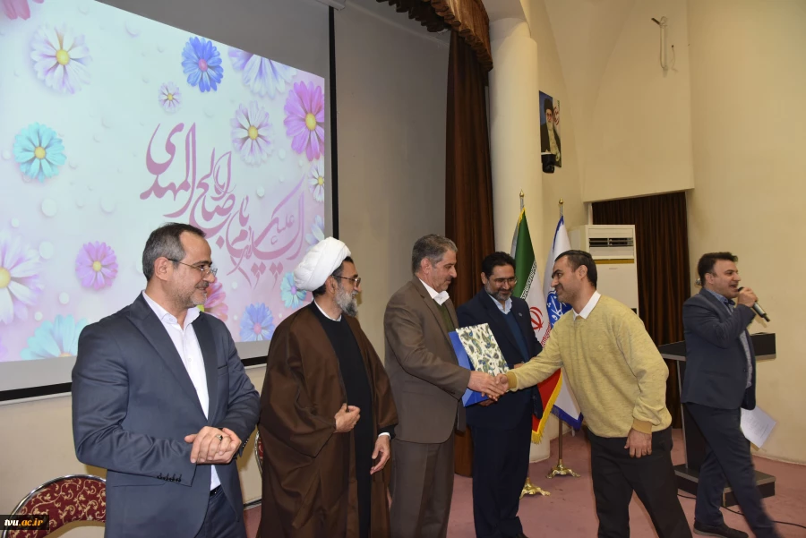 در آستانه میلاد خجسته امام زمان(عج)و گرامی‌داشت چهل و هفتمین سالگرد پیروزی انقلاب اسلامی جشن اعیاد در دانشگاه ملی مهارت برگزار شد 39