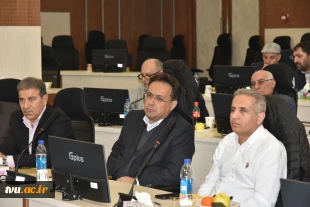 برگزاری چهارمین جلسه بنیاد حامیان دانشگاه ملی مهارت با حضور خیرین و مسئولان دانشگاه 5