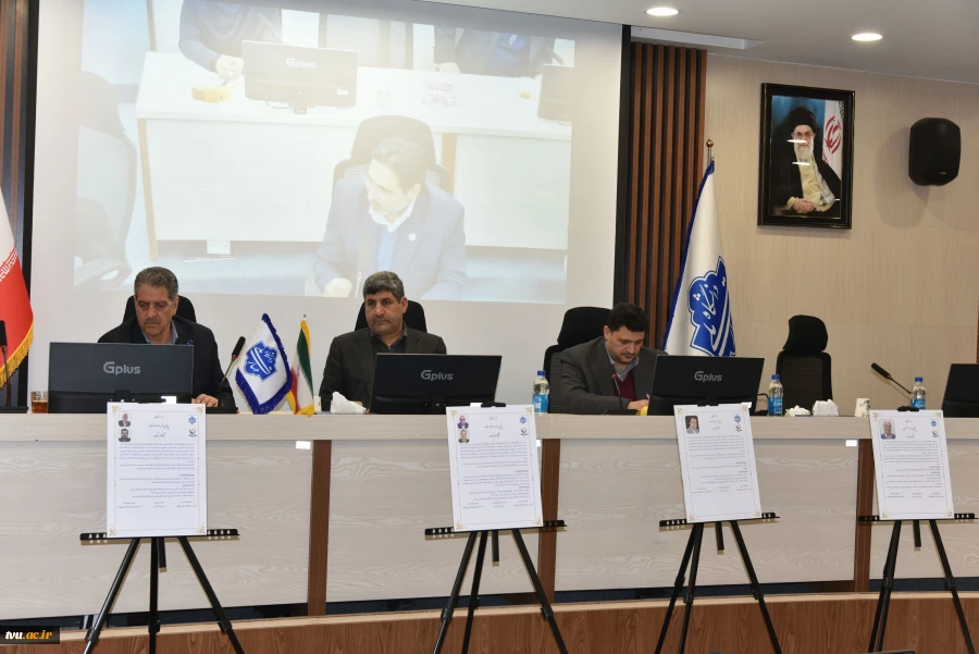 برگزاری چهارمین جلسه بنیاد حامیان دانشگاه ملی مهارت با حضور خیرین و مسئولان دانشگاه 9