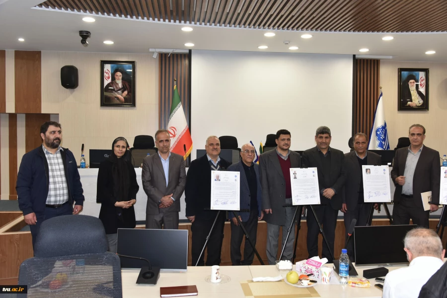 برگزاری چهارمین جلسه بنیاد حامیان دانشگاه ملی مهارت با حضور خیرین و مسئولان دانشگاه 19